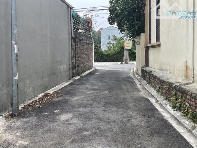 CỰC ĐẸP BÁN ĐẤT ĐA TỐN NGÕ THÔNG – Ô TÔ 7 CHỖ ĐỖ CỬA – VỊ TRÍ ĐẮC ĐỊA - 2