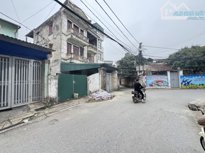 Bán đất Thạch Bàn vỉa hè 2 oto tránh. Đầu tư , tăng giá - 1