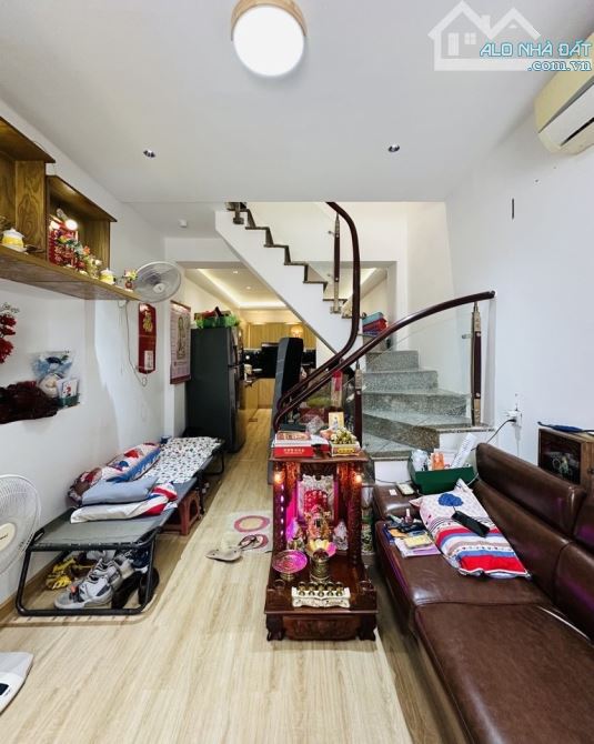 HẺM Ô TÔ TRÁNH cách 50m, Nhà 2 Tầng gần 40m2, P1 Gò Vấp, giá 4x tỷ - 1