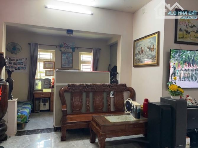 🏡 Tổ Ấm Hạnh Phúc!Mặt tiền đường Tân Sơn Nhì, 76.3m², 4 tầng, giá 11 tỷ!Nở hậu 6.8m! - 1