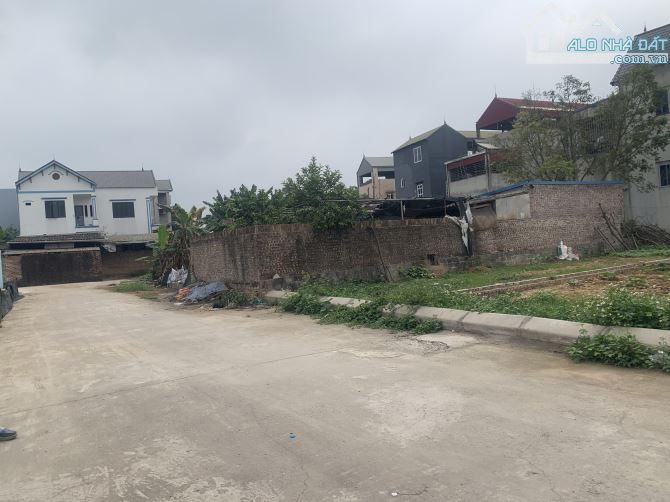 Lô đất quá đẹp .105m hai mặt ngõ .Đông Lai,Quang Tiến , - 1