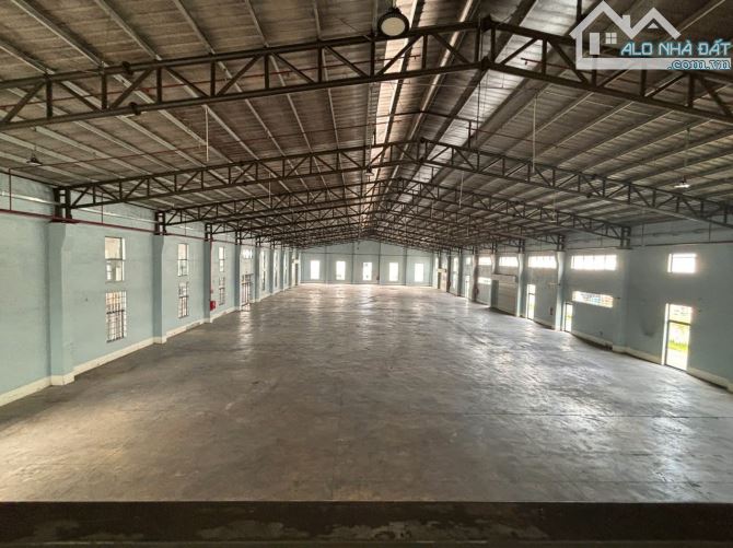Cho thuê kho xưởng đẹp như mới – KCN Tân Tạo, Q. Bình Tân, KV: 4.000m2 - 1