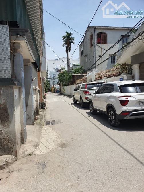 Bán gấp đất Vip Việt Hưng - Giang Biên - 1