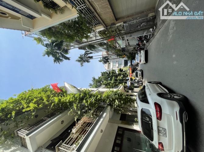 BÁN NHÀ LIỀN KỀ PHỐ TRUNG KÍNH, CẦU GIẤY - Ô TÔ TRÁNH - VỈA HÈ - KINH DOANH - VĂN PHÒNG - 1