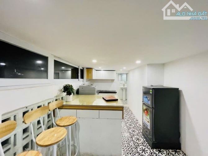 Bán nhà dòng tiền, 85m2, 7 tầng thang máy tại Chợ Khâm Thiên chỉ 14,5 tỉ - 1