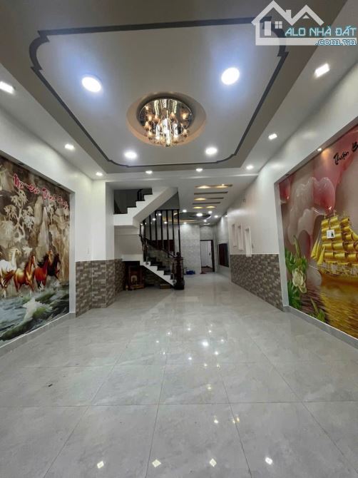 Cần Bán Gấp Nhà Mặt Tiền Kinh Doanh Đoàn Thị Kia Dĩ An - 1