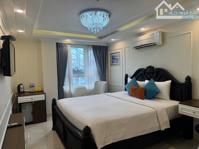 ✅ Cho thuê góc 4MT "SIÊU VIP" tại Lê Lợi, P. Bến Nghé , Quận 1 - 1