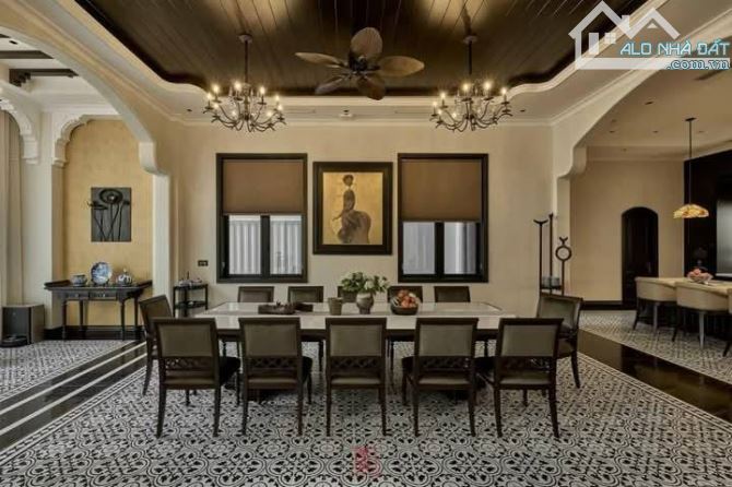 Mặt phố Cao Bá Quát 510 Tỷ, 425m2, mặt tiền 16m, xây mới 7 tầng. - 1