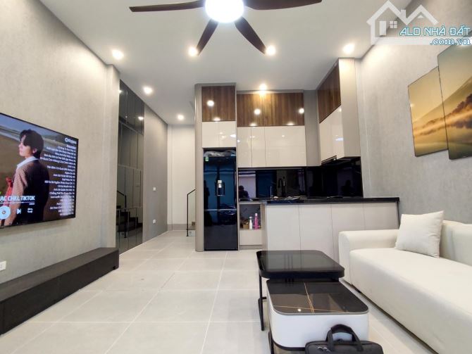 Nhà đẹp Thịnh Quang tiện ích bạt ngàn - 1