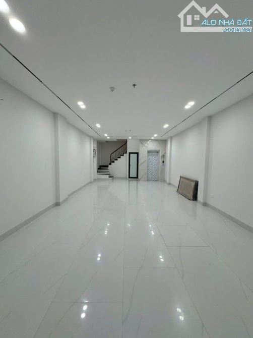 Bán nhà phố Kim Giang,Nguyễn Xiển,Linh Đàm 36m*6Tầng,Thang Máy,Oto đỗ cửa,Giá nhỉnh 9tỷ - 1