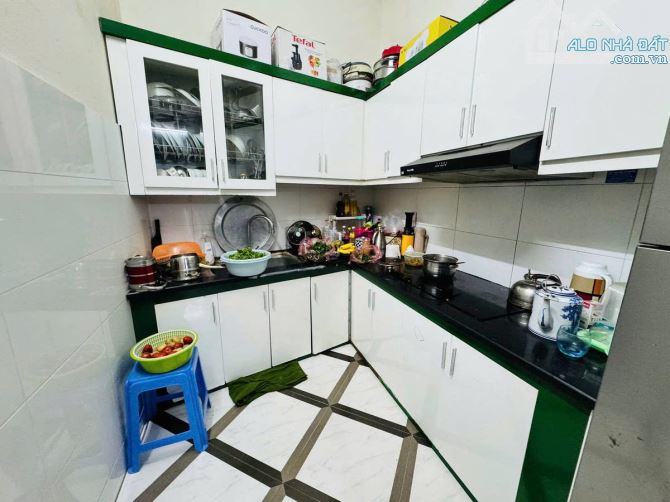 BÁN NHÀ THỤY KHUÊ, TÂY HỒ. 82M2 3 TẦNG MT 6M GIÁ 15 TỶ- NHÀ MẶT NGÕ- GIÁ CHẤP ĐẦU TƯ - 1