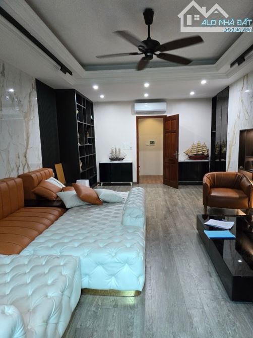 Bán nhà Huy Du, 60m2, 5 tầng, thang máy,ngõ thông, vỉa hè, ôtô tránh, an ninh tốt, H 19tỷ - 1