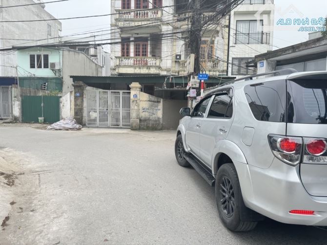 Bán đất Thạch Bàn vỉa hè 2 oto tránh. Đầu tư , tăng giá - 2