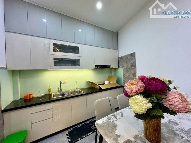 SỐC HIẾM, NHÀ ĐẸP XUÂN ĐỈNH 40 MET,GẦN Ô TÔ QUA CỔNG – CHỈ NHỈNH 6 TỶ - 2