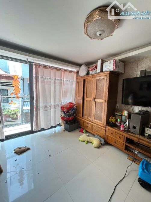 Nhà Bình Thạnh, gần Bùi Đình Túy, hẻm nhựa xe tải, 25m2, 4 tầng, chỉ 6,5 tỷ - 2