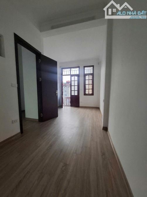 BÁN NHÀ KIM GIANG 4 TẦNG Ở NGAY, NHÀ THOÁNG 5.9 TỶ - 2