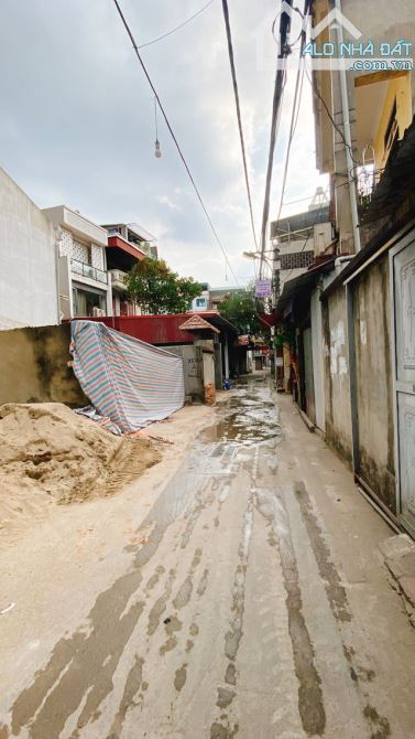 Cần Bán Đất 99m2 Tại Ngọc Thụy Long Biên 12Tỷ Vị Trí Đẹp Đầu Tư Kinh Doanh Hợp Lý - 2