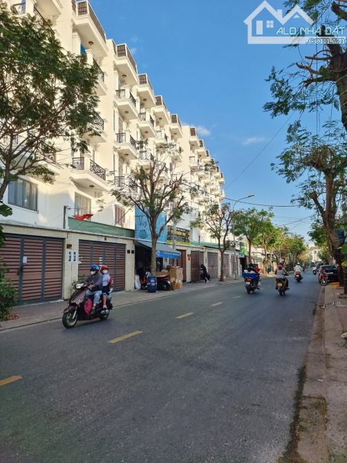 Bán nhà 2 Mặt Tiền Nguyễn Thị Xinh, DT 5x23m, 2 lầu kiên cố,  giá chỉ 9.9 tỷ - 2