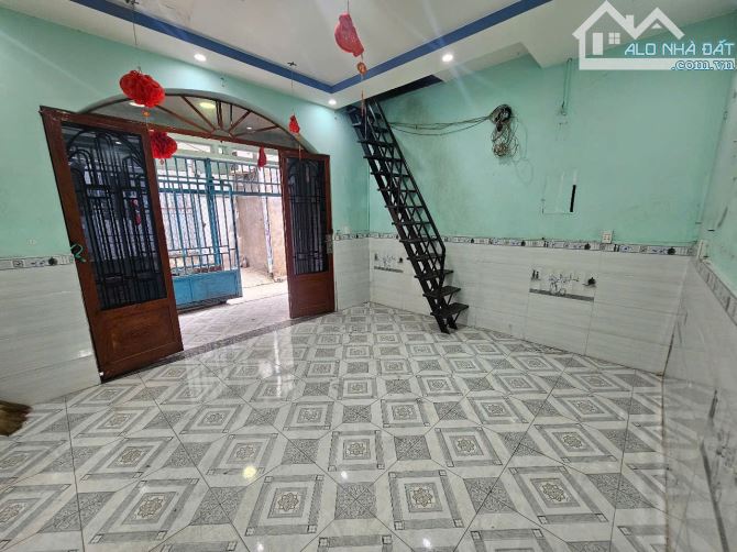 Nhà gần ngã 3 Cây Điệp, phường Dĩ An, TP Dĩ An - 2