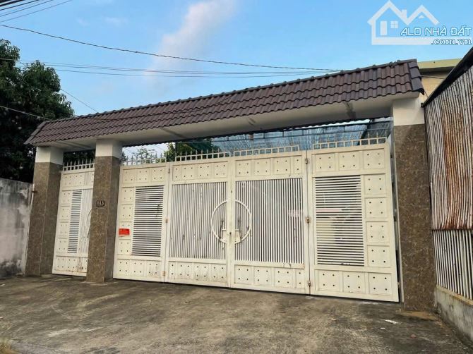CẦN BẤN GẤP NHÀ  MẶT TIỀN NGUYỄN VĂN ON THỊ TRẤN CỦ CHI 10X60 4NP 3WC CÓ SÂN VƯỜN - 2