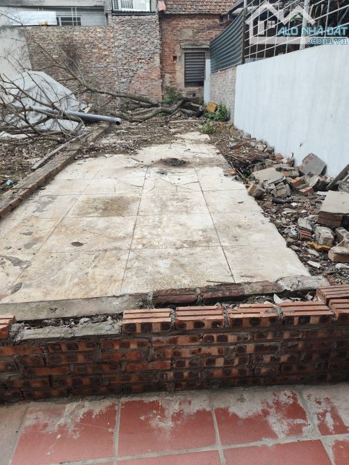 Bán gấp mảnh đất Cự Khối Ô Tô 38m2 giá 3.6 tỷ - 2