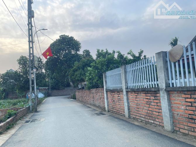 BÁN ĐẤT PHÚ CÁT - Ô TO CHẠY - VỊ TRÍ ĐẸP - TẦM TIỀN HIẾM 120M 5MT GIÁ 3.6 TỶ - 2