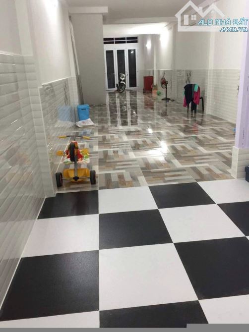 Bán Gấp Nhà MTKD đường Tây Sơn Tân Quý Tân Phú DT khủng 4.1mx27.5m 2 Tầng chỉ 8.75 Tỷ - 2