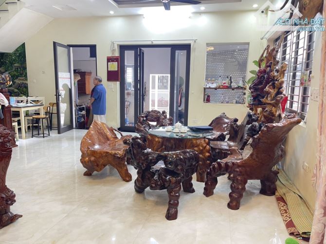 LÔ GÓC-Ô TÔ-GẦN CHỢ,HỒ ĐIỀU HÒA,TRƯỜNG HỌC.BÁN NHÀ DƯƠNG XÁ,DT 100M,GIÁ 7.9 TỶ. - 2