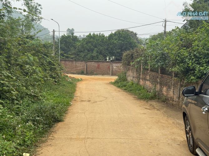 Bán 527m2, thổ cư 150m2, sổ HN tại xã Yên Trung, Thạch Thất. Giá 9tr/m - 3