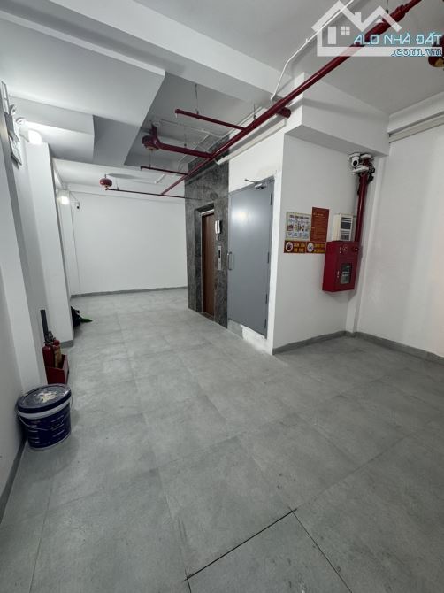 NHÀ DÒNG TIỀN LÊ QUANG ĐẠO 11,2 TỶ - CCMN 9P - 45 TR/TH, THANG MÁY, PCCC - 3