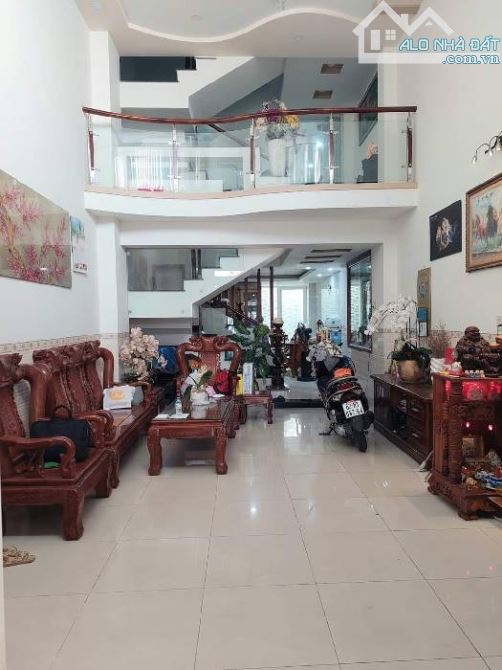 HIẾM CĂN RẺ NHƯ NÀY! 5TẦNG 94M2. 9T TL - 3