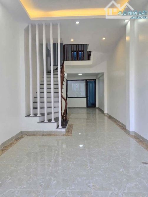 NHÀ ĐẸP KHÓ TÌM – ĐỒNG MAI – HÀ ĐÔNG Diện tích 37m² – 5 tầng – Full nội thất xịn – Sổ đỏ c - 3