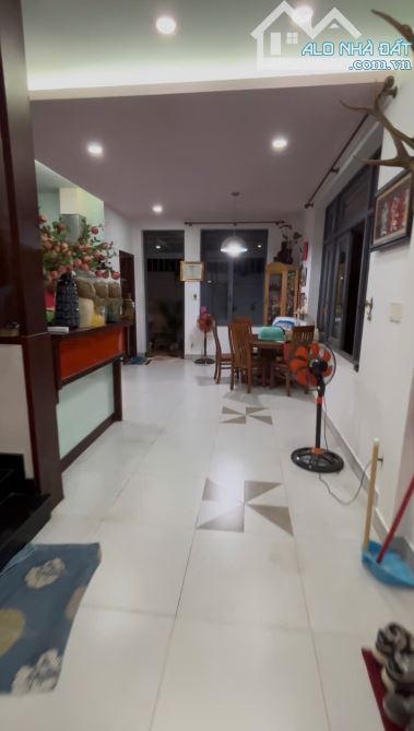 Biệt thự liền kề giá tốt nhất toàn khu dân cư Gia Hoà - 3