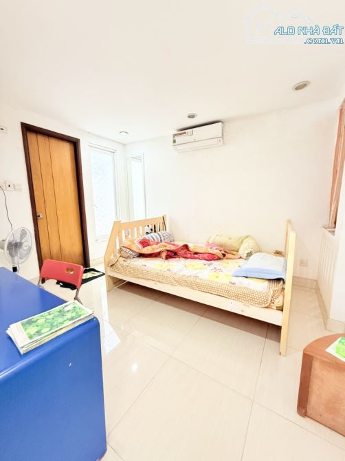 Siêu phẩm gần ngã tư Phú Nhuận - 91m2, 4 tầng - Chỉ 12 tỷ - 3