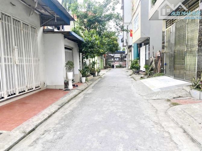 Mrs Tâm Bán đất TĐC Quang Đàm, Sở Dầu, Hồng Bàng, Hải Phòng. Đường thông ô tô 3 tỷ - 3