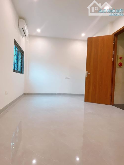 bán gấp nhà dòng tiền thu 70tr.thág phố xã đàn, quận đống đa, thang máy 60Mx7Tx5,6m 16 tỉ - 3