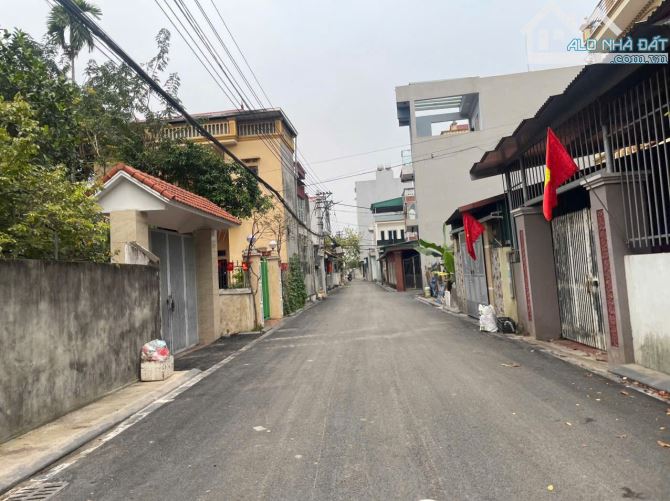 97,5m² Kính Nỗ,Đông Anh- Mặt tiền 5m, ô tô vào đất- Gía 7x triệu/m2. - 3