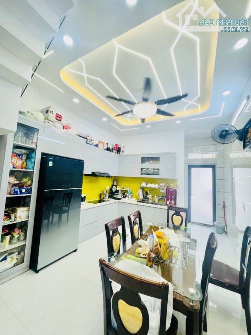 🔥(BÌNH TÂN) 5 TẦNG HẺM XT - 1 SẸC LÊ VĂN QUỚI – P. BÌNH TRỊ ĐÔNG – DIỆN TÍCH ĐẸP 68M2 - 3