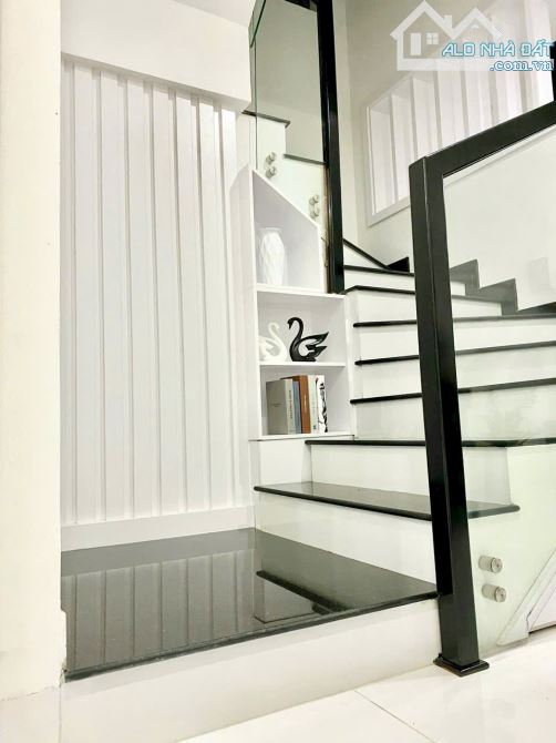 Bán Gấp Nhà Lầu 5x18 Nội Thất Cao Cấp Thông Trần Hoàng Na Kdc Hồng Loan, Cái Răng, Cần Thơ - 4