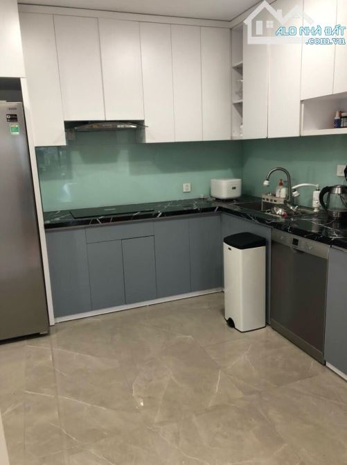Bán căn hộ 3 ngủ chung cư Paragon, 181 Trần Quốc Vượng, Cầu Giấy chỉ 9,4 tỷ - 4
