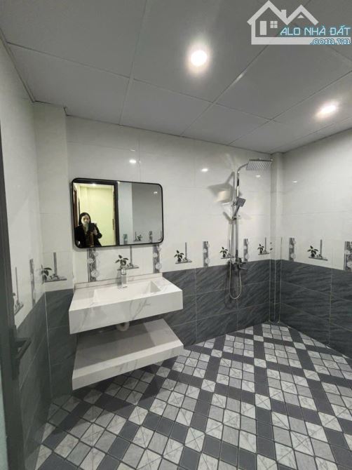 NHÀ 5 TẦNG, THANG MÁY, KHU BINH ĐOÀN 12, YÊN NGHĨA, HÀ ĐÔNG, DT 40M2, MT 6M, GIÁ 7.6 TỶ - 4