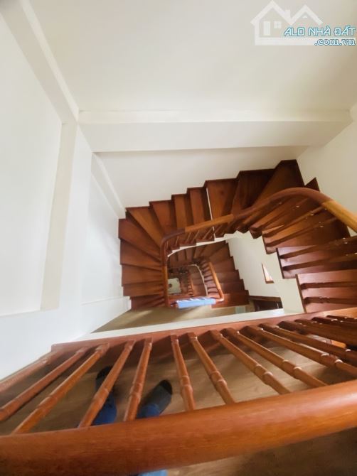 BÁN NHÀ RIÊNG KIM MÃ THƯỢNG, 5 TẦNG DÂN XÂY, Ô TÔ TRÁNH, LÔ GÓC, 45M2, 16 TỶ - 4