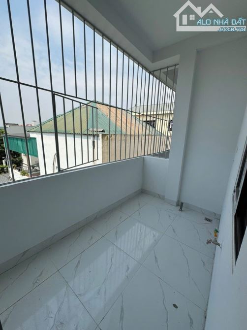 🏡 Chính Chủ Cần Sang Nhượng Căn Nhà Xinh Xắn Tại Phụng Châu - 💸 Giá Chỉ 2.4x Tỷ, Cơ Hội - 4