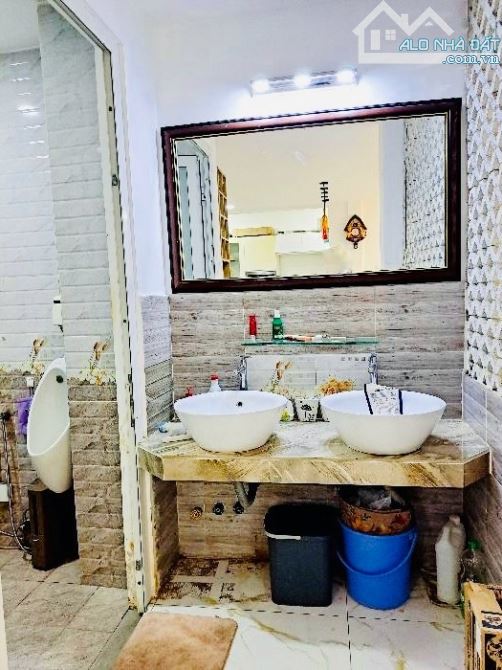 Biệt Thự 8m*18m 3 Tầng Sân Thượng Gần Lotte Quận 7 - 4