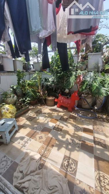 Nhà 1 đời chủ chưa qua đầu tư. Đường liên tỉnh 5. P5. Q8 - 4
