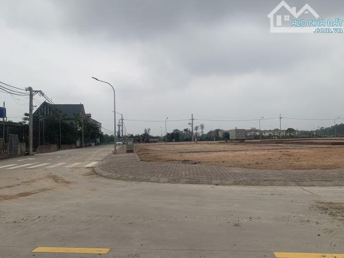 Lô đất quá đẹp .105m hai mặt ngõ .Đông Lai,Quang Tiến , - 4