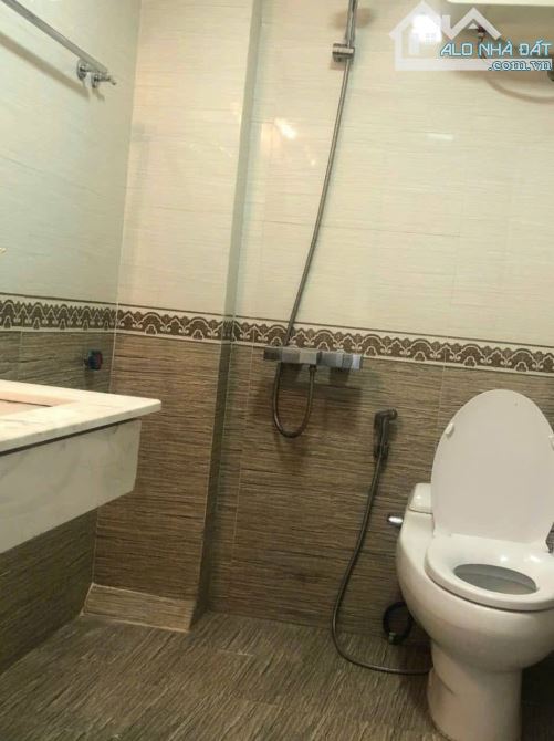 Bán nhà mặt đường kinh doanh 4 tầng giá 6,5 tỷ. - 4