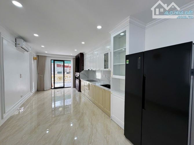 BÁN NHÀ YÊN LẠC - HAI BÀ TRƯNG - 45M - 5 TẦNG - THANG MÁY - Ô TÔ ĐỖ CỬA -14.X TỶ