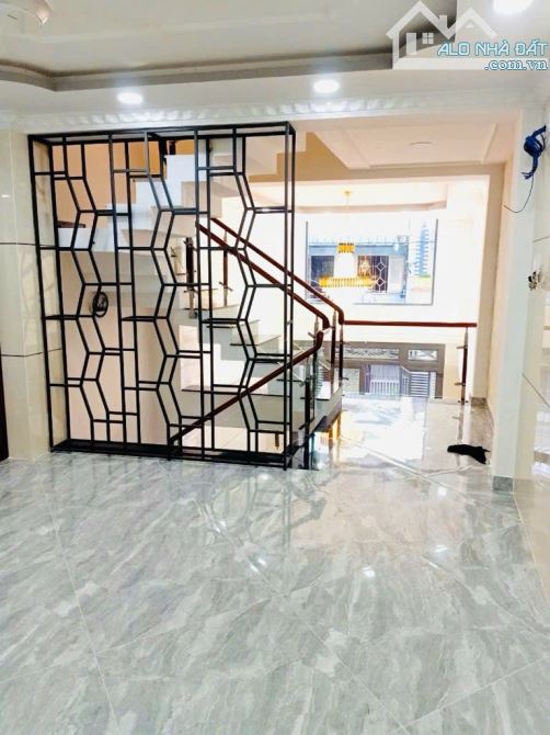 NHÀ 5 TẦNG 57M2 KIÊN CỐ - HẺM 6M THÔNG HL2 – SÁT MẶT TIỀN TÊN LỬA – CHỈ 6.1 TỶ - 4