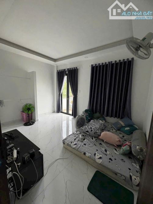 Kẹt tiền cần Bán đất 6x16 tặng căn nhà ngay Thới Tam Thôn Hóc Môn giá 630 triệu - 4